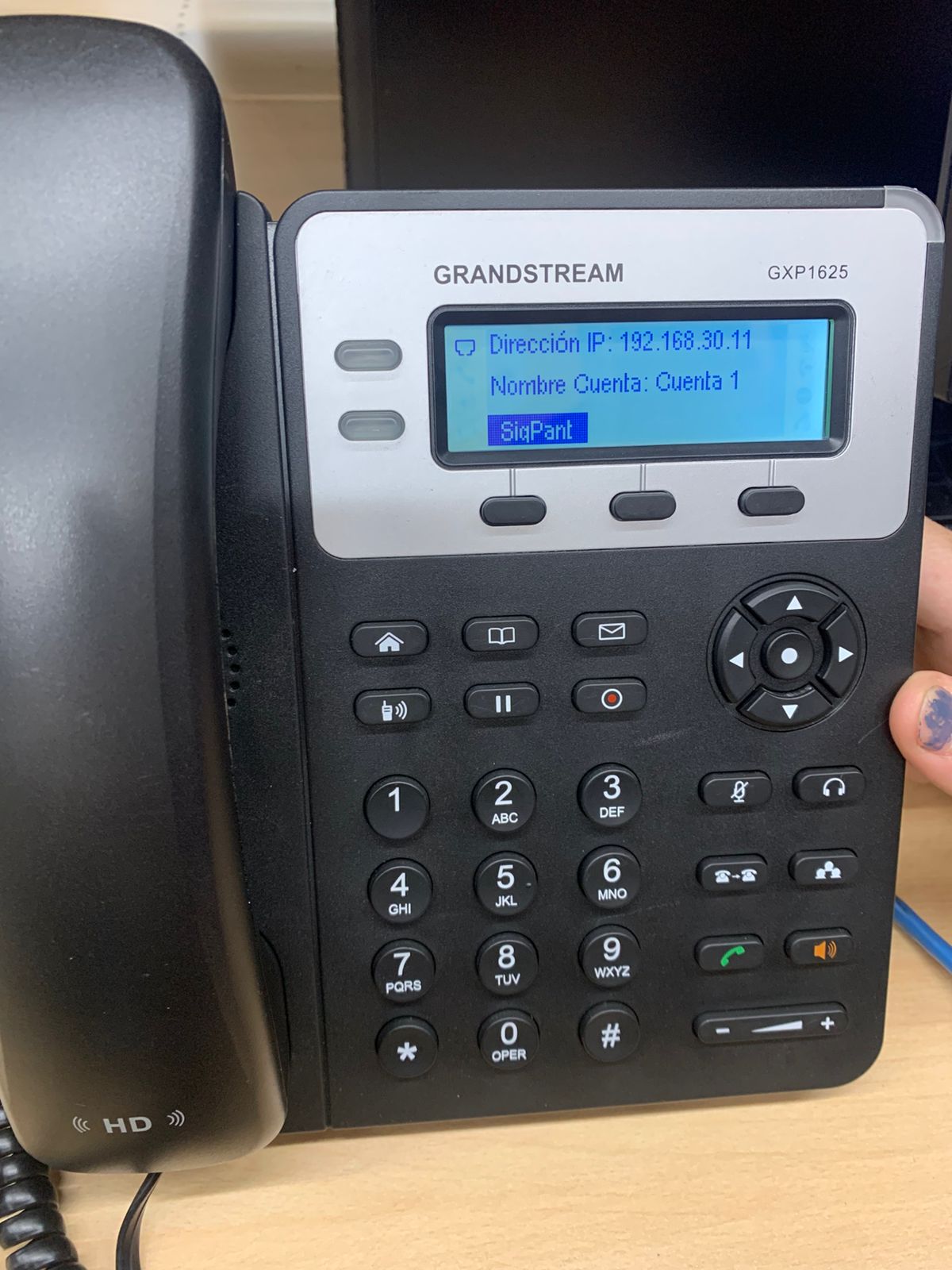 Teléfono IP Grandstream GXP1625 configurado con Issabel VoIP